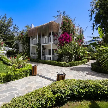 فندق Anemon Kent ترابزون