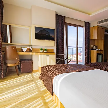 Anemon Kent ترابزون